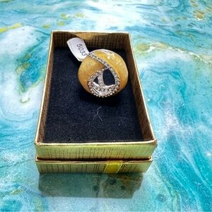 Camille Lucie Elegant Gold and Silver Women's Ring